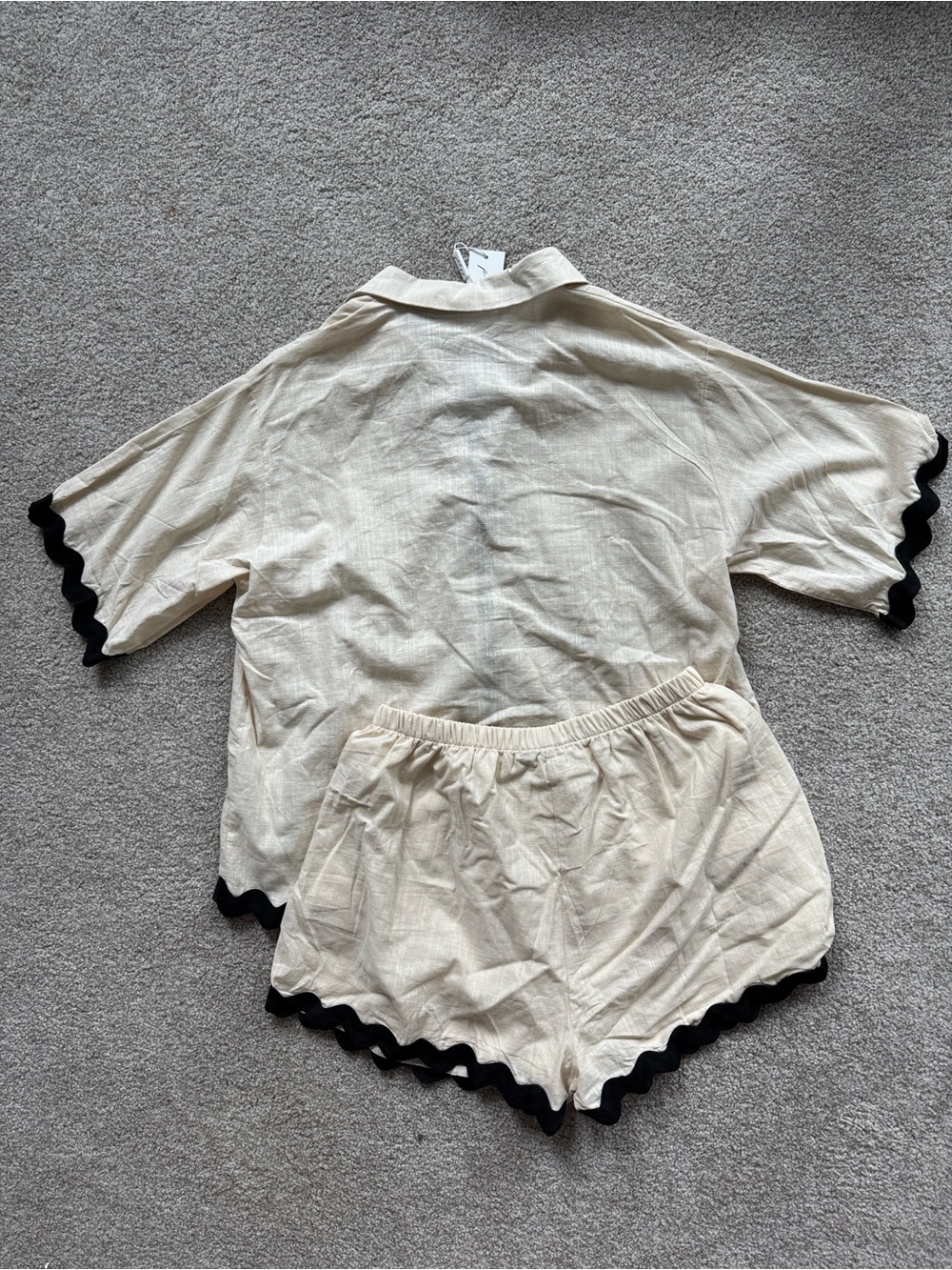 Women’s Two-Piece Beige and Black Trim short Set - Picture 4 of 6